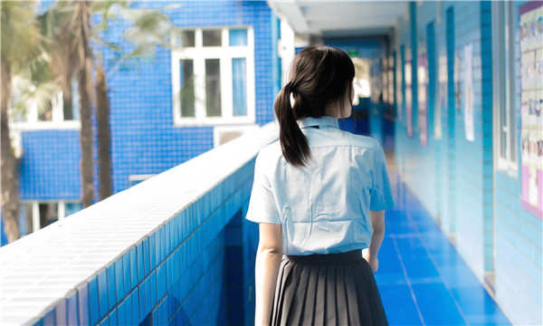 鄂托克如何找到一个可以帮助我生孩子的女人？
