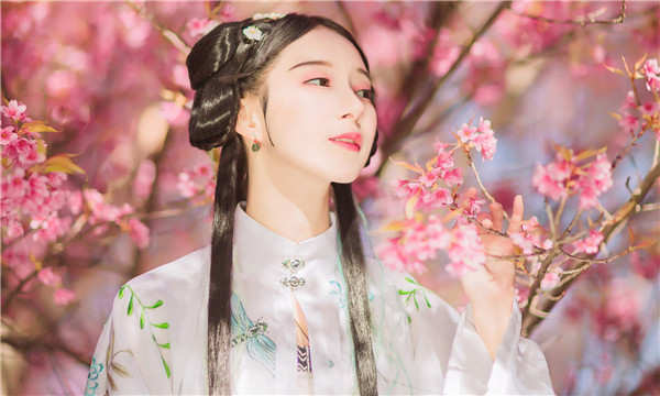 鄂托克供卵试管婴儿：助您实现家庭梦想的科学方案